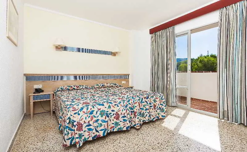 Hotel Globales Simar à Cala de Sant Vicenc Espagne
