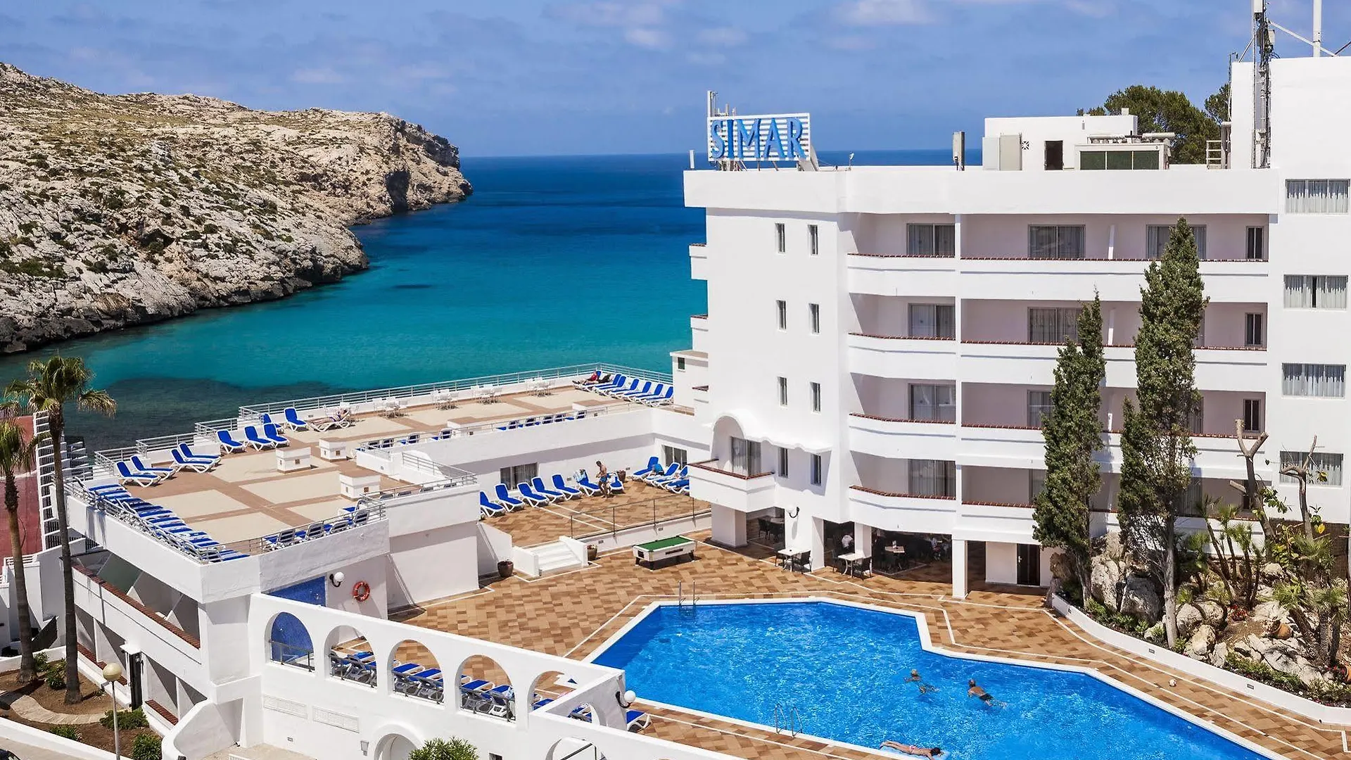 ***  Hotel Globales Simar à Cala de Sant Vicenc Espagne
