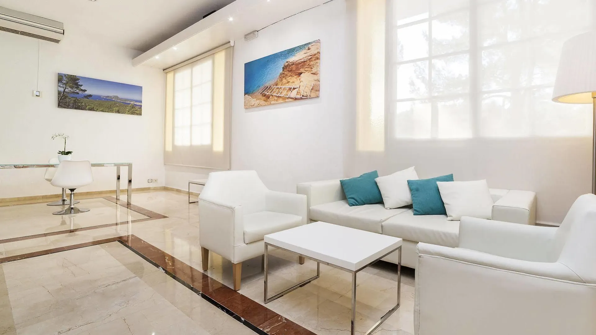 ***  Hotel Globales Simar à Cala de Sant Vicenc Espagne